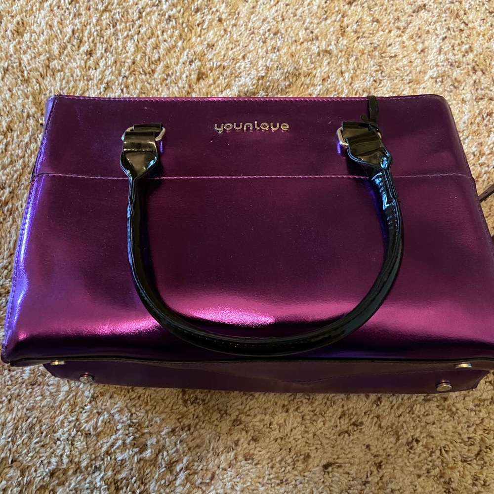 Cosmetic bag